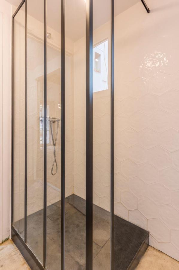 La Parenthese Roucher Montpellier - Duplex Climatise T2 Coeur Ecusson Meuble Toursime 3 Etoiles מראה חיצוני תמונה